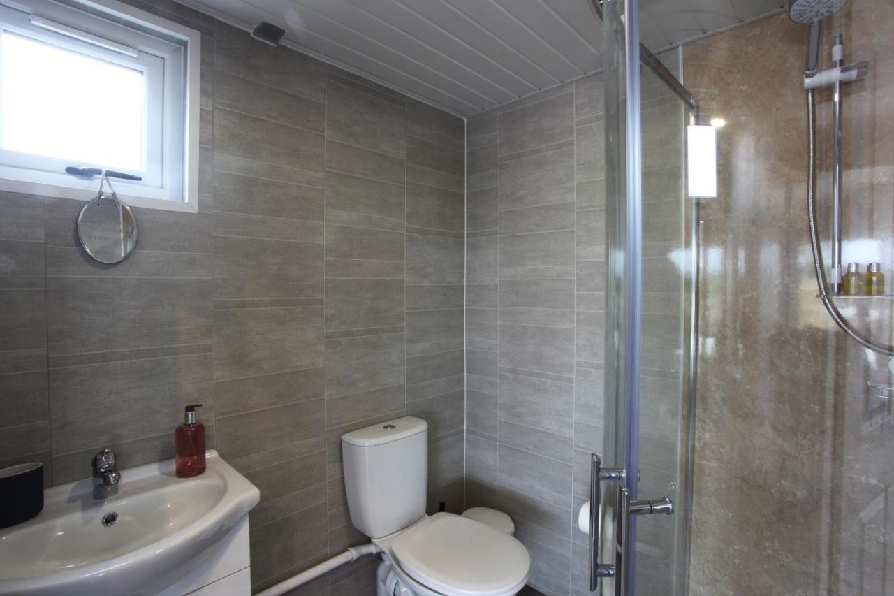 Deerfin Rentals Private Chalet With Hot Tub 밸리미나 외부 사진