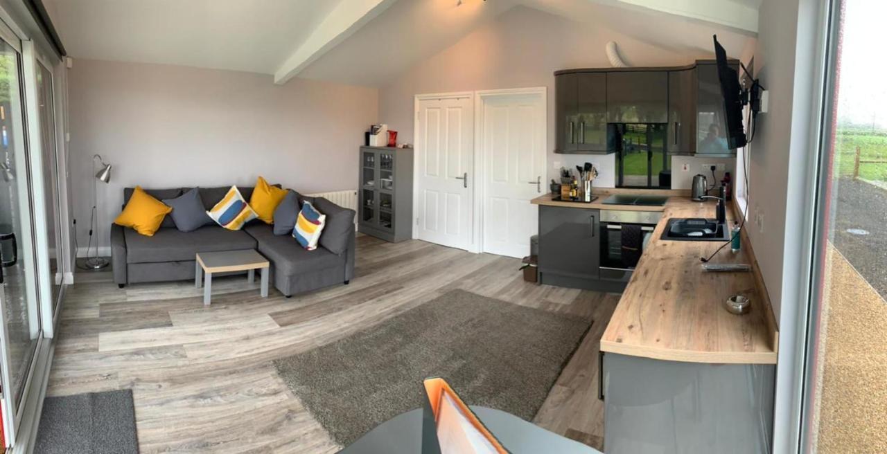 Deerfin Rentals Private Chalet With Hot Tub 밸리미나 외부 사진