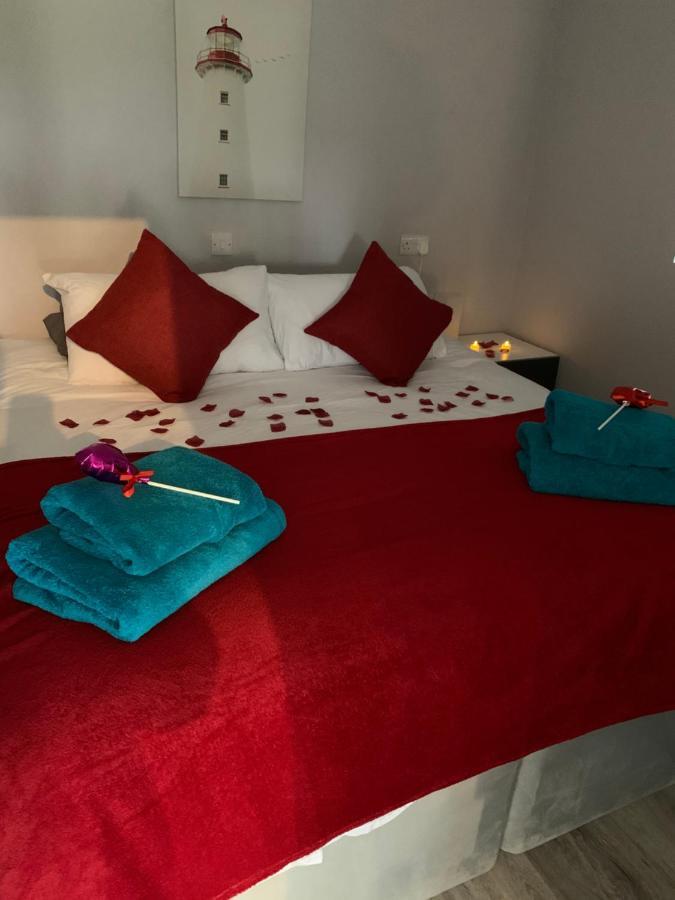 Deerfin Rentals Private Chalet With Hot Tub 밸리미나 외부 사진